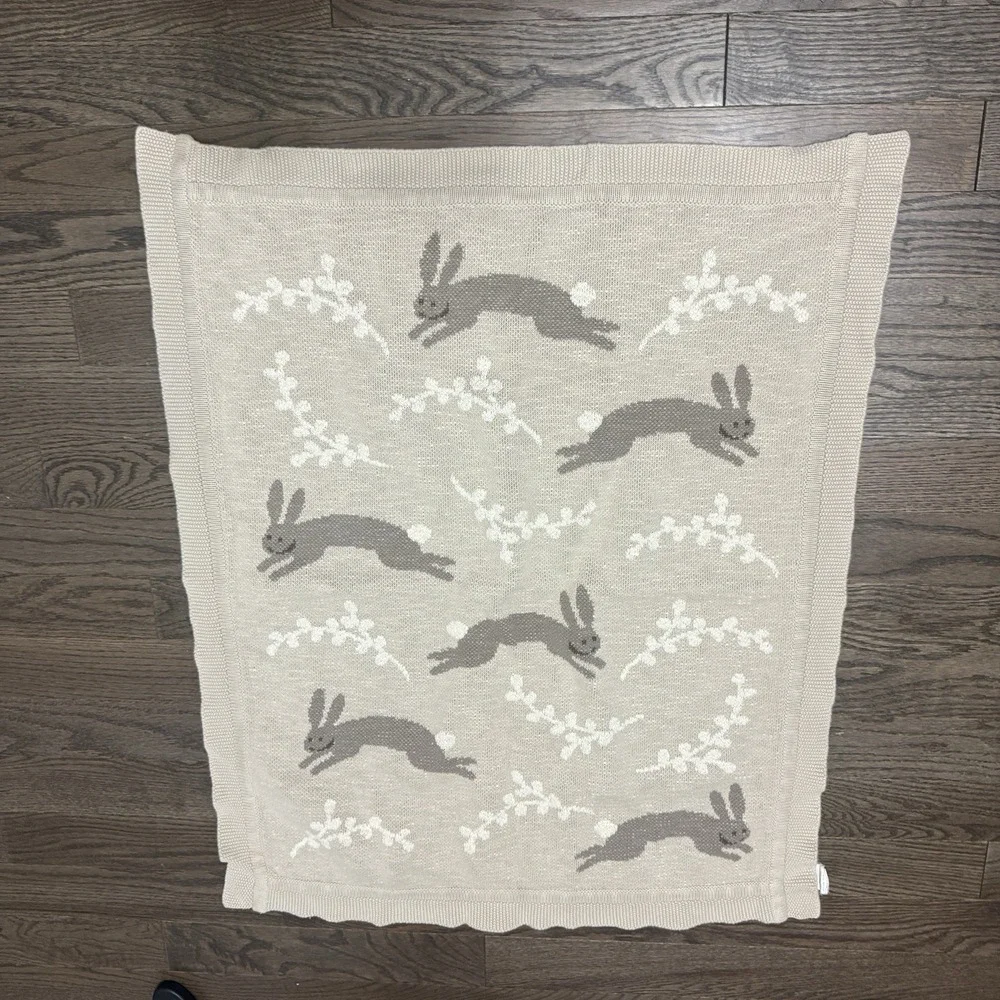 100%‎ Cotton Bunny Rabbit Baby Blanket Gray Ceam 32
